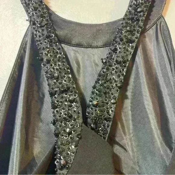 Jones New York Black Formal Maxi Evening Dress Sleeveless with Beading Size 8 - Picture 5 of 11